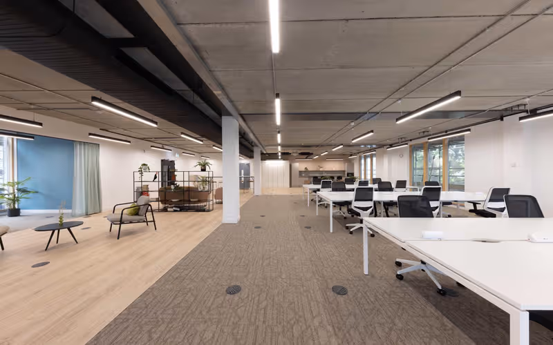 12-15 Bermondsey Square, Greater London image 1