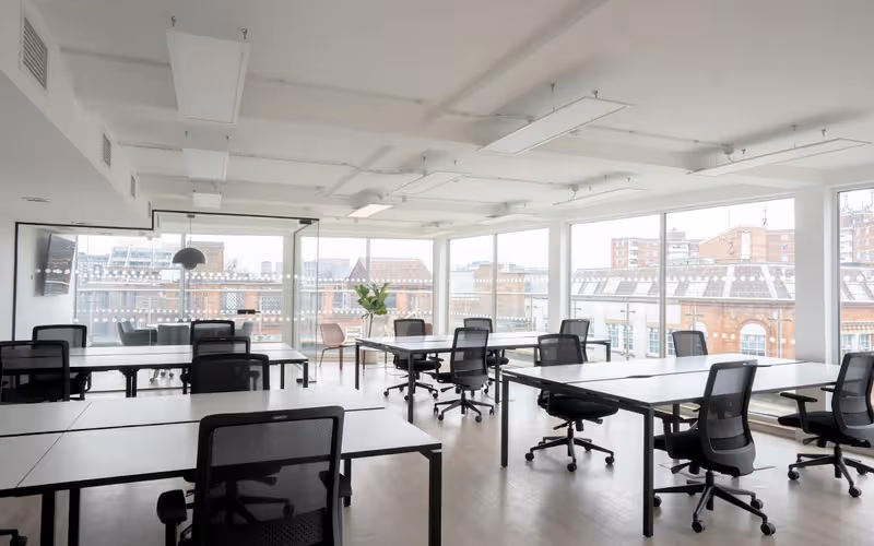 4 Garrett Street, London image 1