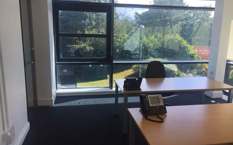 Old Airport Road, Santry, 8 DESKS Old Airport Road, Santry image 1