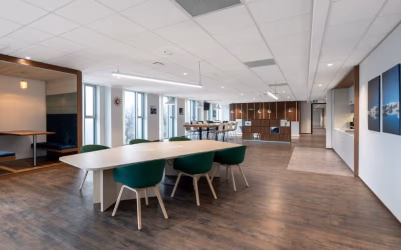 317 East Capitol Street, Jackson, 50 DESKS 317 East Capitol Street, Jackson image 1