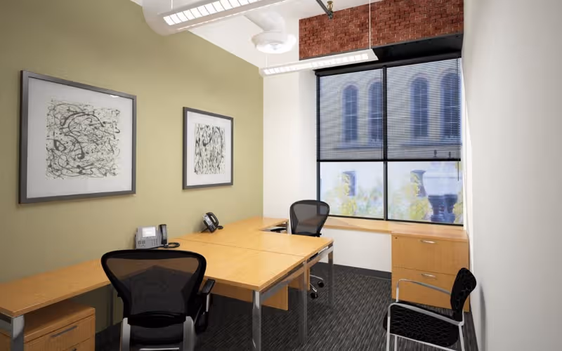 564 W Randolph St, Chicago, 50 DESKS 564 W Randolph St, Chicago image 1