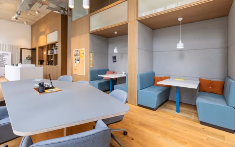 480 Pilgrim Way, Green Bay, 50 DESKS 480 Pilgrim Way, Green Bay image 1