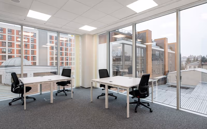 424 Lewis Hargett Cir, Lexington, 50 DESKS 424 Lewis Hargett Cir, Lexington image 1