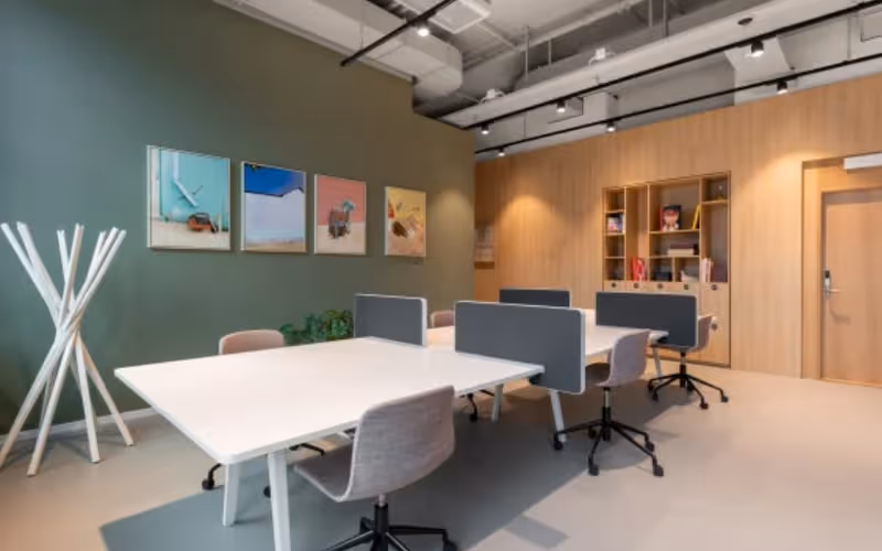2564 Us Highway 1, Lawrence, 50 DESKS 2564 Us Highway 1, Lawrence image 1