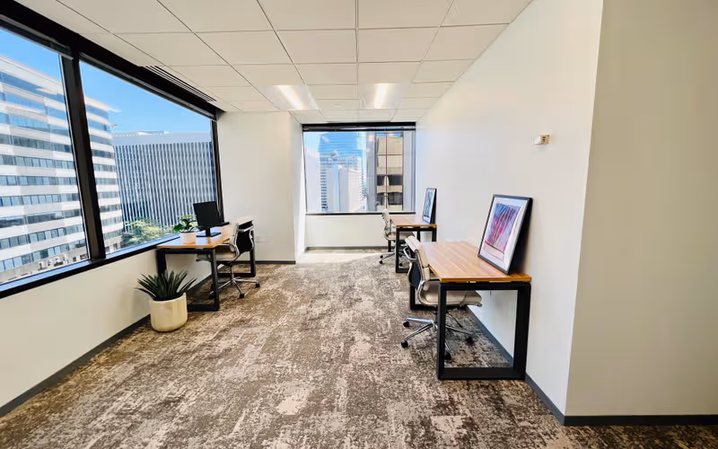 1550 Wilson Blvd, Arlington, 3 DESKS 1550 Wilson Blvd, Arlington image 1