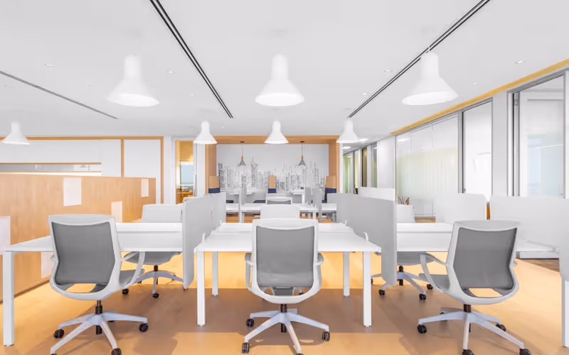 135 N Old Woodward Ave, Birmingham, 50 DESKS 135 N Old Woodward Ave, Birmingham image 1