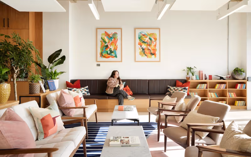 8-10 Grosvenor Gardens, Greater London image 1