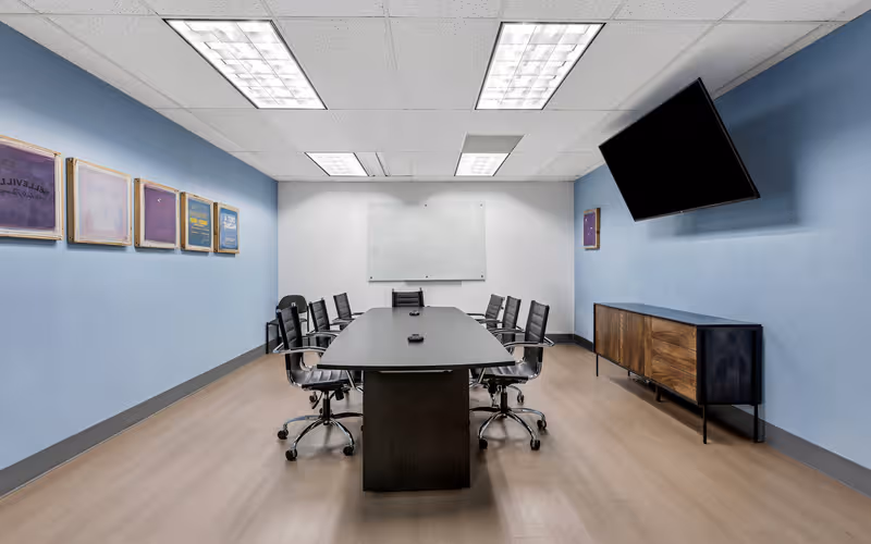 6795-6825 East Tennessee Ave, Denver, 60 DESKS 6795-6825 East Tennessee Ave, Denver image 1