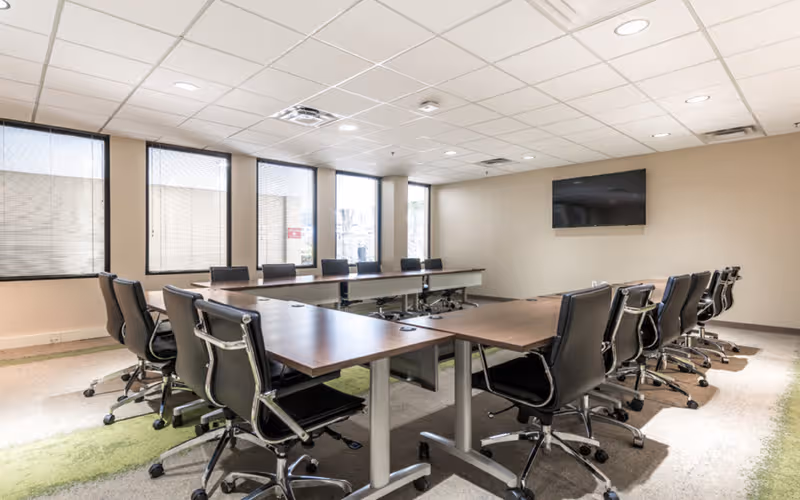 2295 Parklake Drive, Atlanta, 70 DESKS 2295 Parklake Drive, Atlanta image 1