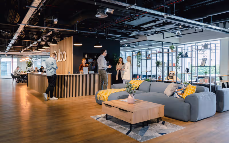 40 Princes Street, Edinburgh, 45 DESKS 40 Princes Street, Edinburgh image 1