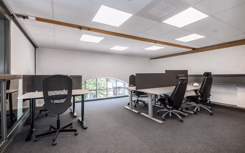 5 Uppfinnargrand, Nacka, 4 DESKS 5 Uppfinnargrand, Nacka image 1