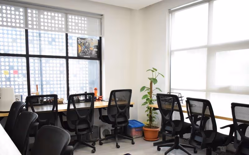 50-N Gurumangat Road Gulberg Ii, Lahore, 30 DESKS 50-N Gurumangat Road Gulberg Ii, Lahore image 1