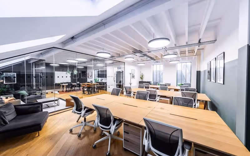 1 Bath Place, Shoreditch, 23 DESKS 1 Bath Place, Shoreditch image 1