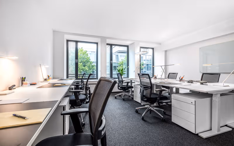 Tauentzienstrasse 13, Berlin, 8 DESKS Tauentzienstrasse 13, Berlin image 1