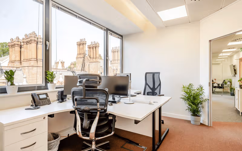 46 Chancery Lane, London image 1
