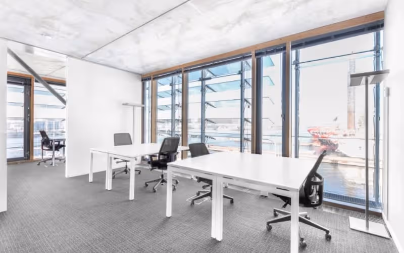 193 Prince Edward Rd, Hong Kong, 1 DESK 193 Prince Edward Rd, Hong Kong image 1