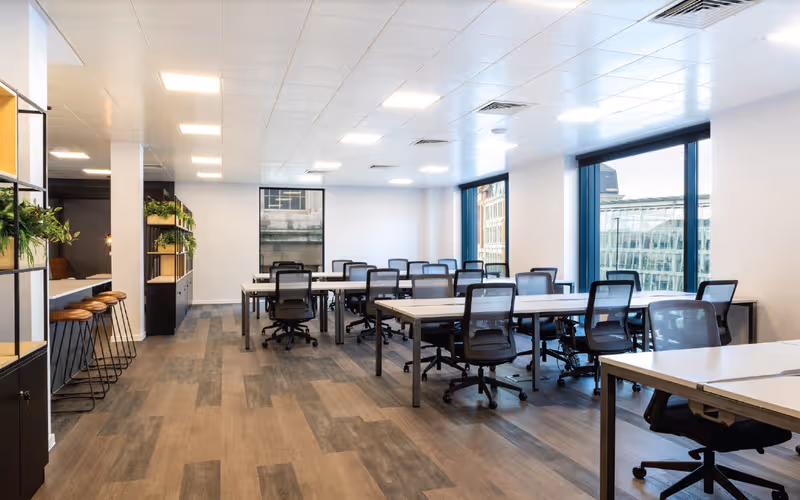 11-15 Borough High Street, London Bridge, 28 DESKS 11-15 Borough High Street, London Bridge image 1