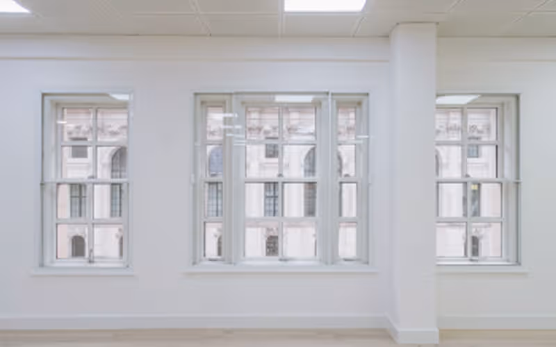 141 Moorgate, London, 44 DESKS 141 Moorgate, London image 1