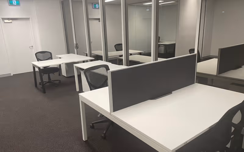 32 Delhi Road, Macquarie Park, 5 DESKS 32 Delhi Road, Macquarie Park image 1