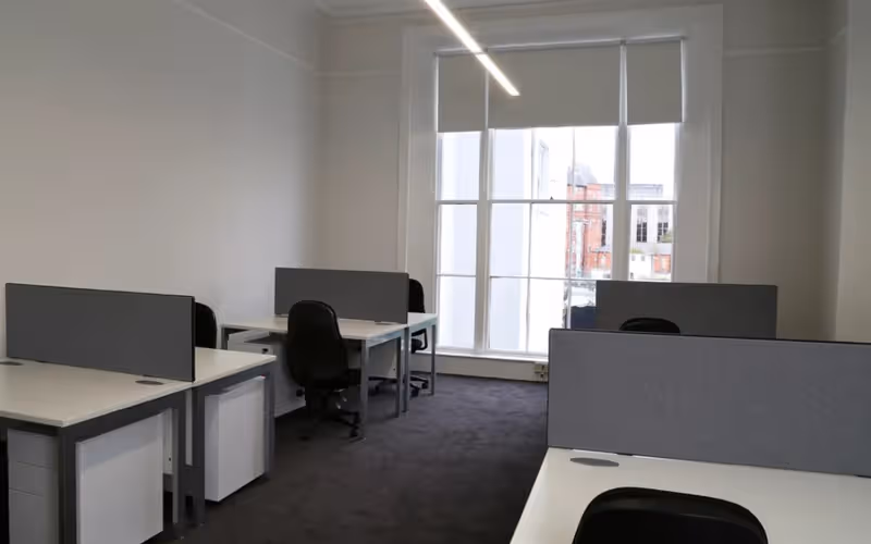 38-39 Fitzwilliam Square, Dublin, 1 DESK 38-39 Fitzwilliam Square, Dublin image 1