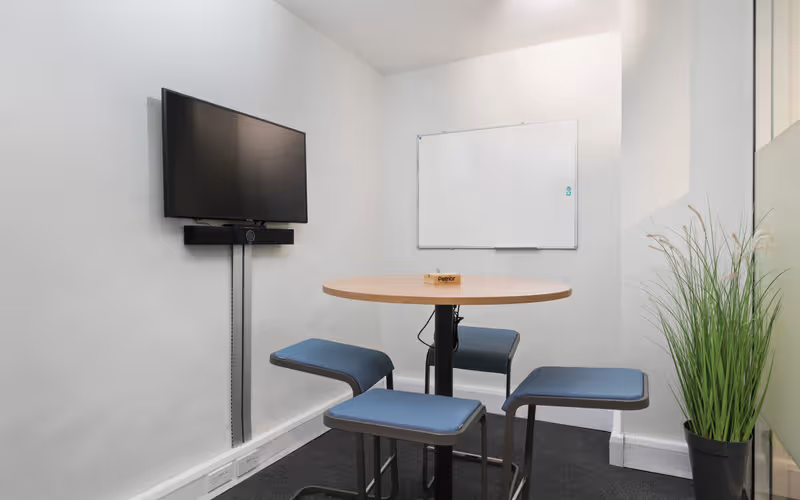 17 Mount Street Upper, Dublin 2 image 1
