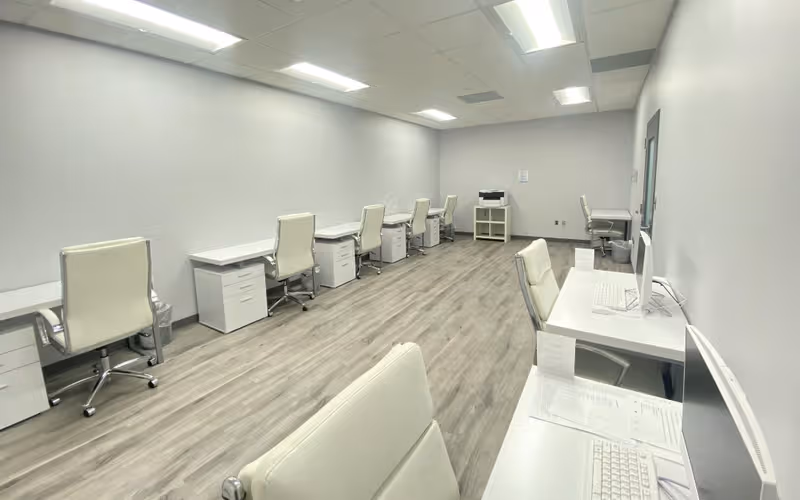 1301 York Rd, Lutherville-timonium, 1 DESK 1301 York Rd, Lutherville-timonium image 1