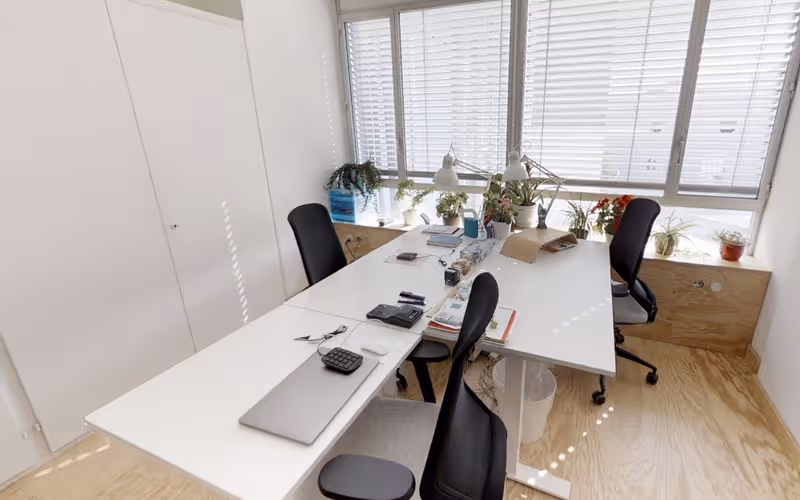 105A Rte Des Jeunes, Lancy, 4 DESKS 105A Rte Des Jeunes, Lancy image 1