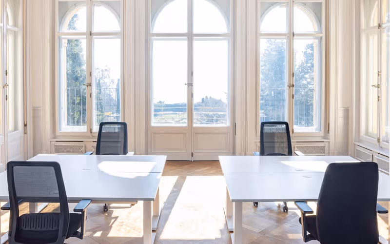140 Rte Des Falaises, Neuchâtel, 5 DESKS 140 Rte Des Falaises, Neuchâtel image 1