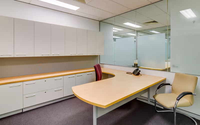 34 Welshpool Road, Welshpool, 2 DESKS 34 Welshpool Road, Welshpool image 1