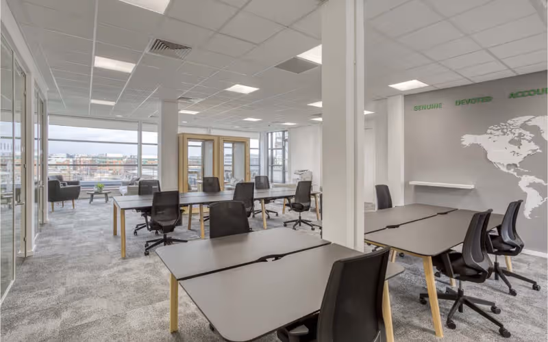 21-23 City Quay, Dublin Docklands, 16 DESKS 21-23 City Quay, Dublin Docklands image 1