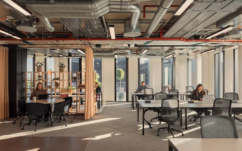 133 Park Street, London, 90 DESKS 133 Park Street, London image 1