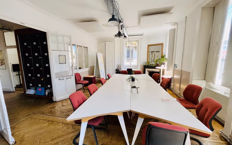 1 Rue Fendt, Geneva, 5 DESKS 1 Rue Fendt, Geneva image 1