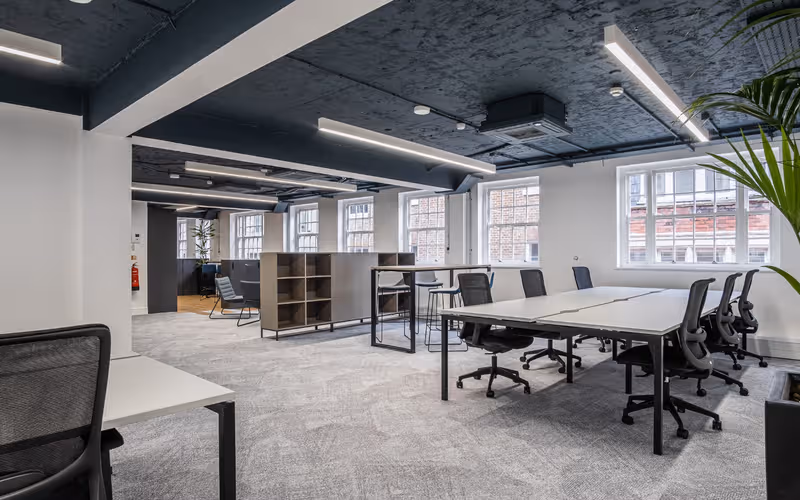 20 Ironmonger Lane, London City, 40 DESKS 20 Ironmonger Lane, London City image 1