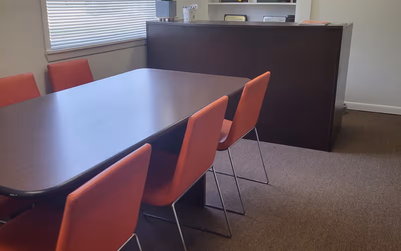 7 Professional Pkwy, Hattiesburg, 1 DESK 7 Professional Pkwy, Hattiesburg image 1