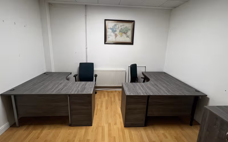 Crown Street, Failsworth, 26 DESKS Crown Street, Failsworth image 1