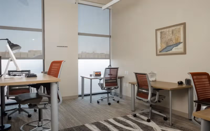 700 Canal St, Stamford, 6 DESKS 700 Canal St, Stamford image 1