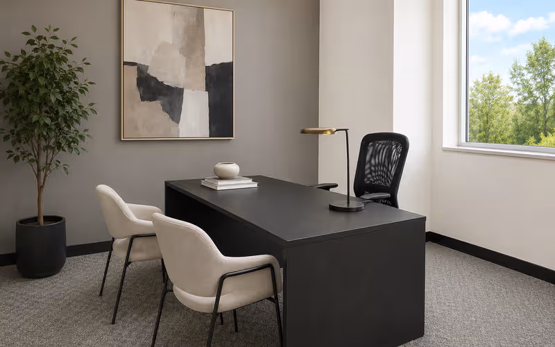 15260 Ventura Blvd, Sherman Oaks, 5 DESKS 15260 Ventura Blvd, Sherman Oaks image 1