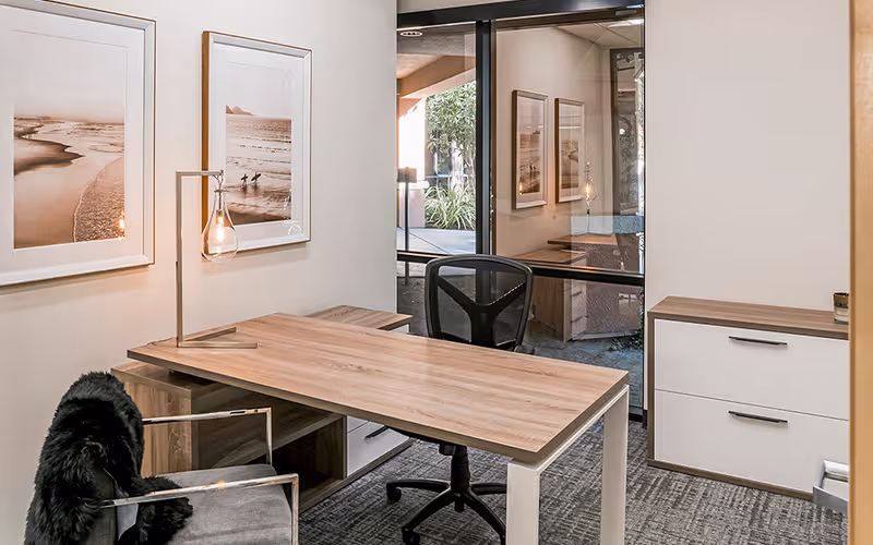 2829 Townsgate Rd, Westlake Village, 5 DESKS 2829 Townsgate Rd, Westlake Village image 1