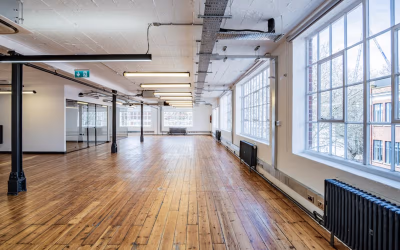 3-11 Pine Street, Clerkenwell, 46 DESKS 3-11 Pine Street, Clerkenwell image 1