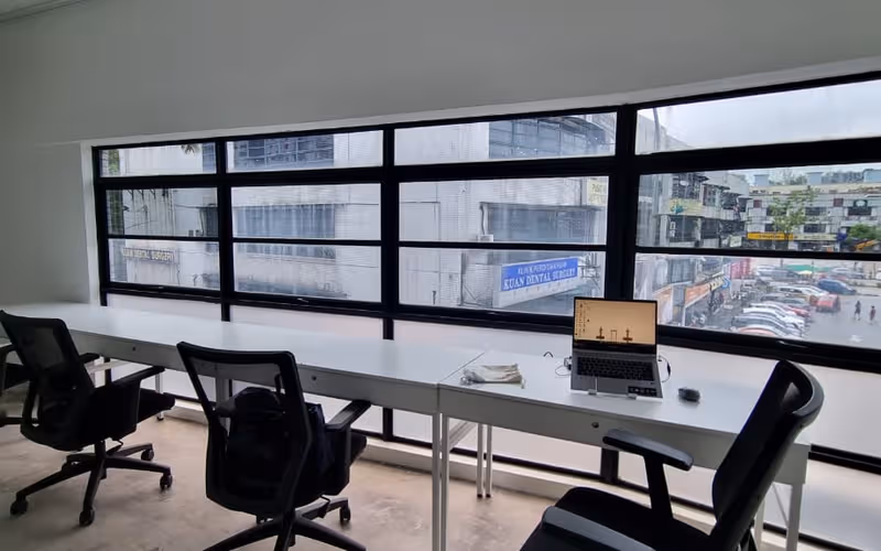 Jalan 27/70a, Desa Sri Hartamas, 3 DESKS Jalan 27/70a, Desa Sri Hartamas image 1