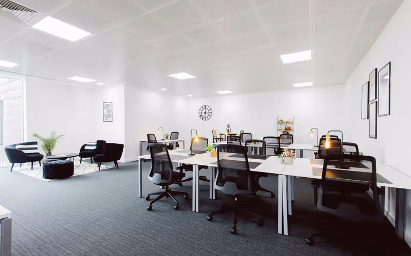 3 Piccadilly Place, Manchester, 114 DESKS 3 Piccadilly Place, Manchester image 1