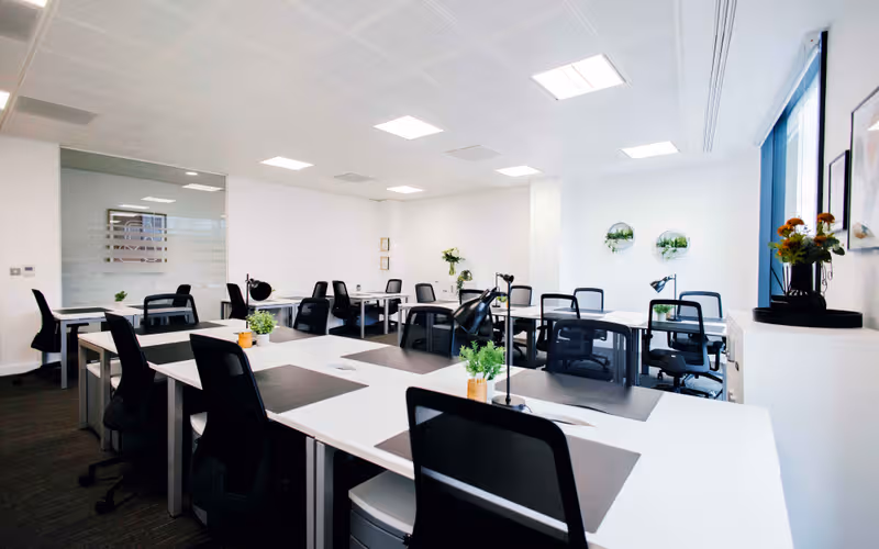 Belmont Road, Uxbridge, 32 DESKS Belmont Road, Uxbridge image 1