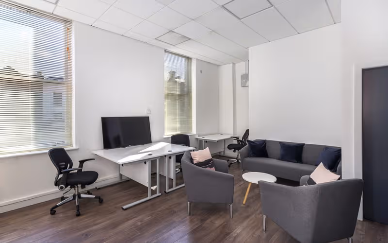 77 Camden Street Lower Saint Kevin's, Dublin, 8 DESKS 77 Camden Street Lower Saint Kevin's, Dublin image 1