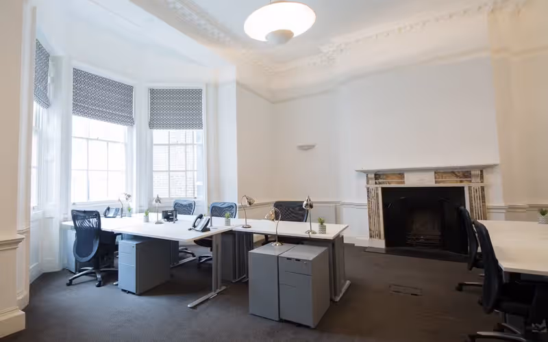 5 Southampton Place, Holborn, 20 DESKS 5 Southampton Place, Holborn image 1