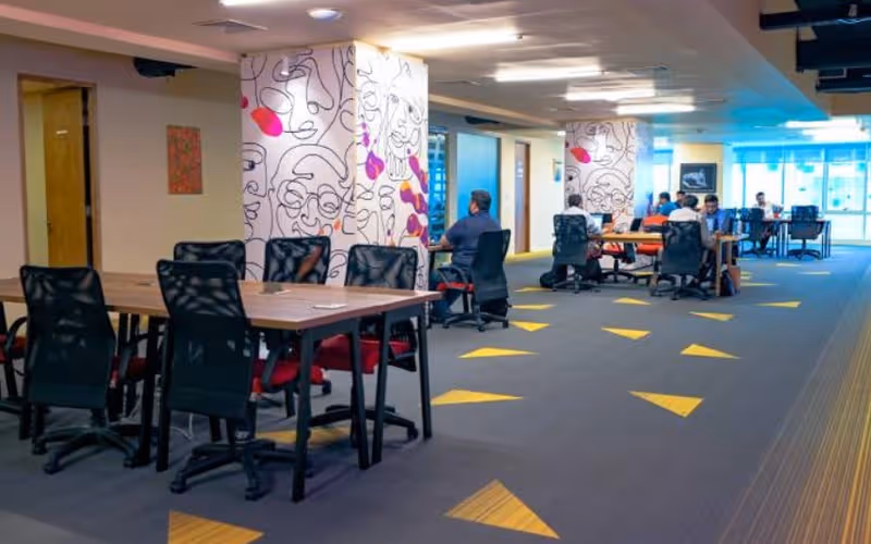Jinnah Avenue, Islamabad, 10 DESKS Jinnah Avenue, Islamabad image 1