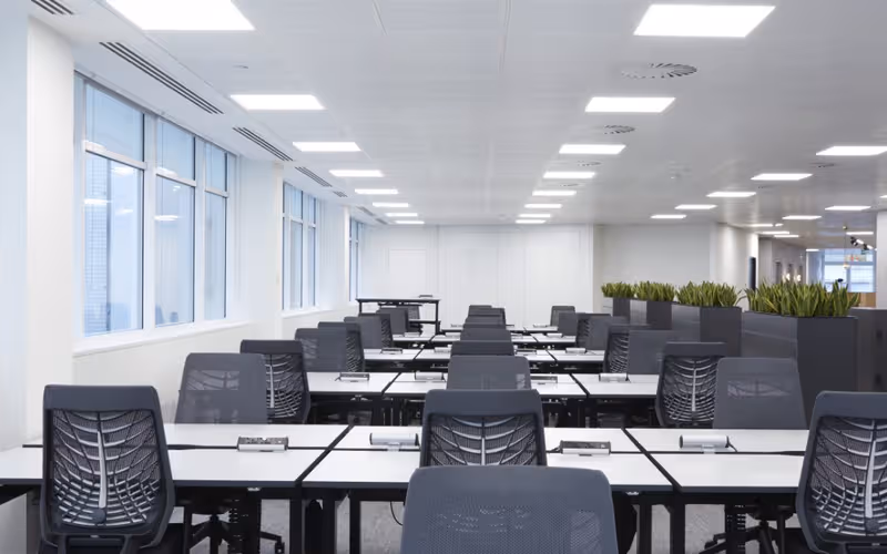 7 Bishopsgate, London, 197 DESKS 7 Bishopsgate, London image 1