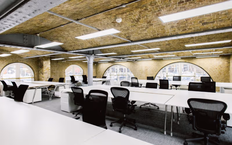 St Katharine Docks E Smithfield, London, 56 DESKS St Katharine Docks E Smithfield, London image 1