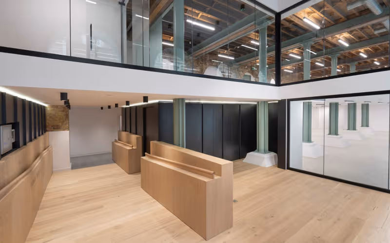 2 Pear Tree Court, London, 42 DESKS 2 Pear Tree Court, London image 1