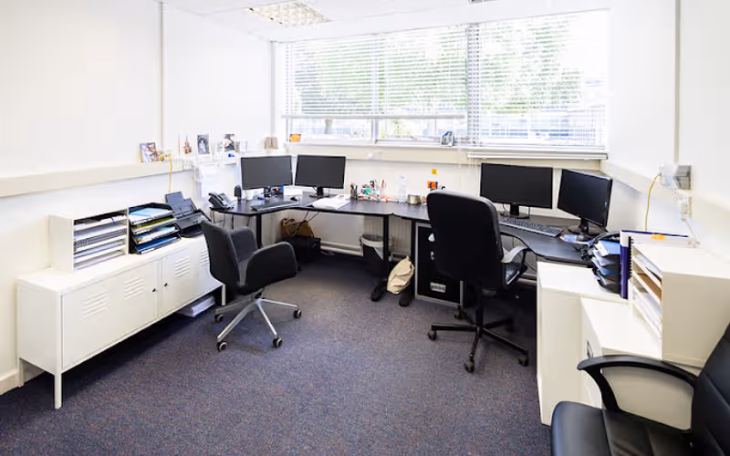 Culham Science Centre Abingdon Rd, Abingdon, 16 DESKS Culham Science Centre Abingdon Rd, Abingdon image 1
