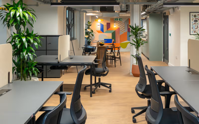 23 Goswell Road, Barbican, 38 DESKS 23 Goswell Road, Barbican image 1